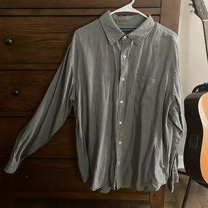 Old Navy Long Sleeve Button Up Shirt